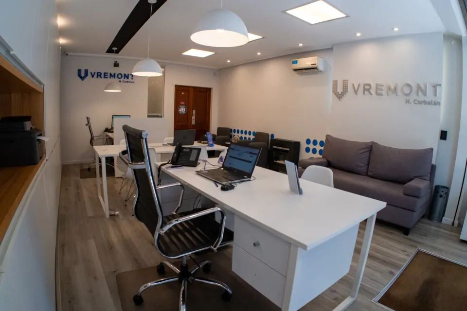 El interior de la oficina